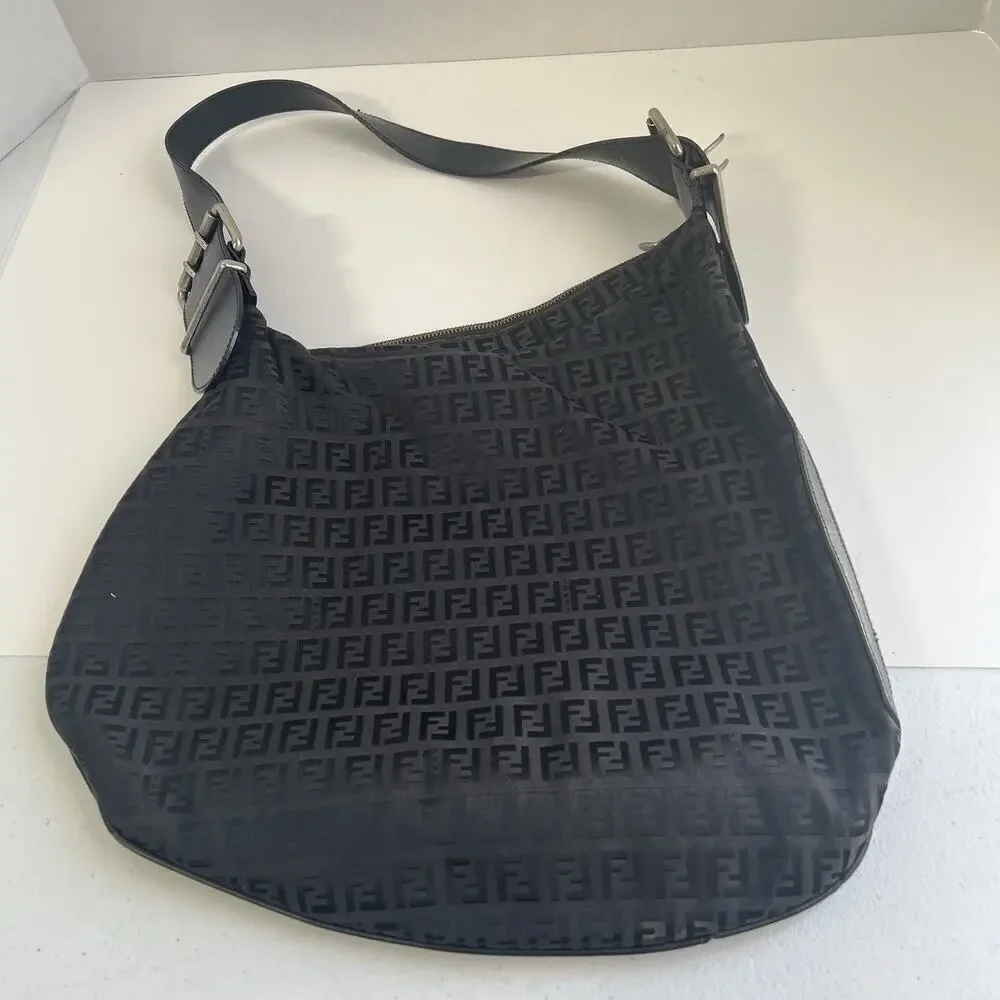 Authentic Fendi Vintage Zucca Canvas And Leather Oyster Bag Black Zip Closure